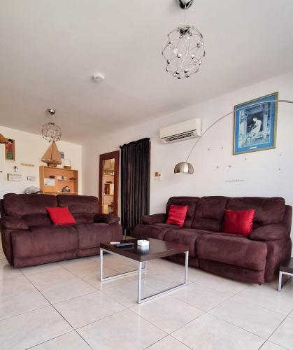2APT107-20240619_164048
